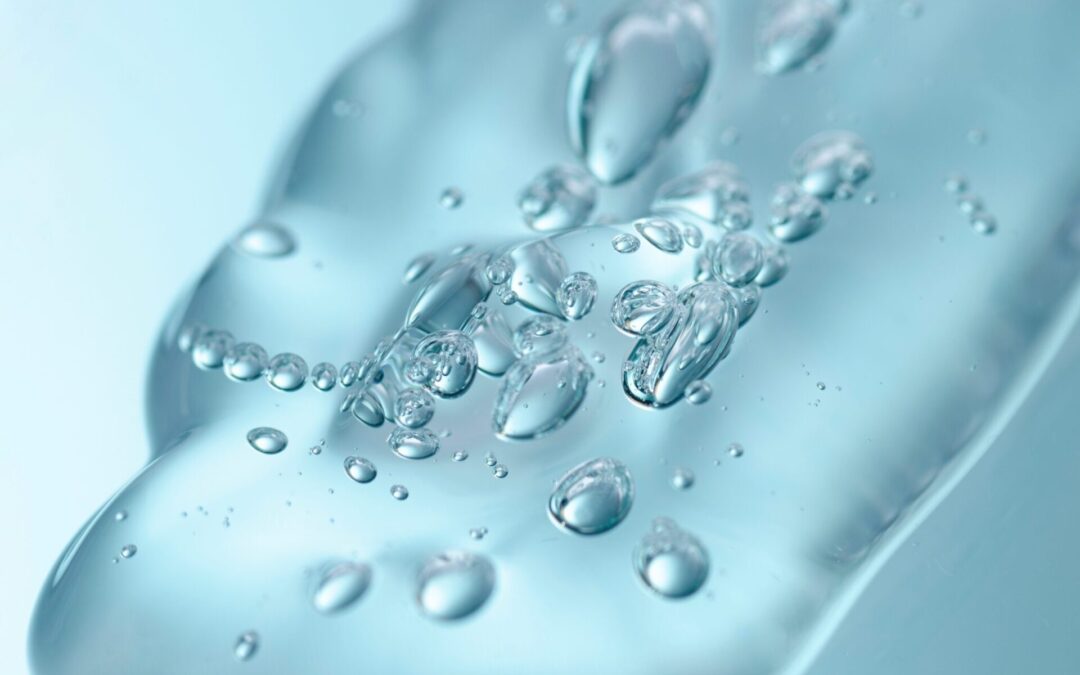 I Benefici dell’Acido Ialuronico e degli Ioni Argento per la Cura della Pelle